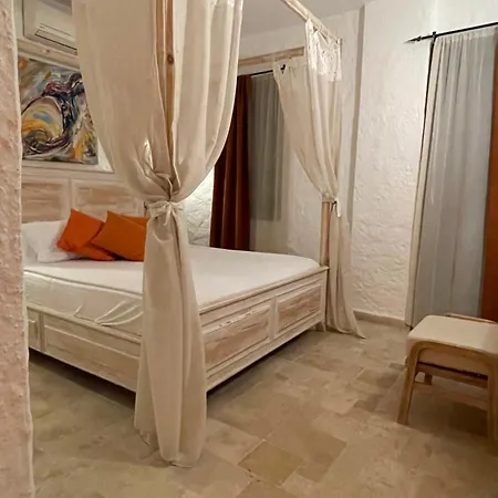 Ceylisa Alacati Butik Hotel Cesme
