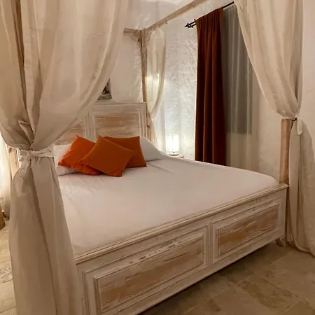 Ceylisa Alacati Butik